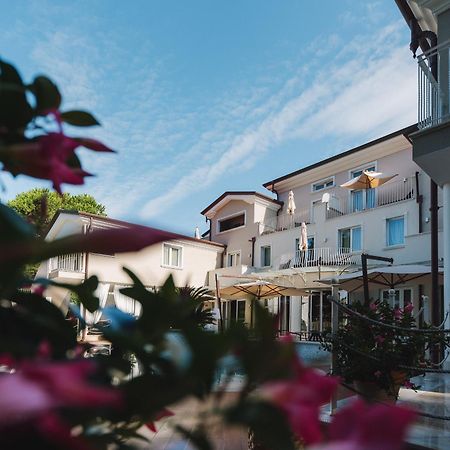 Hotel Stella Della Versilia Marina di Massa Exterior foto