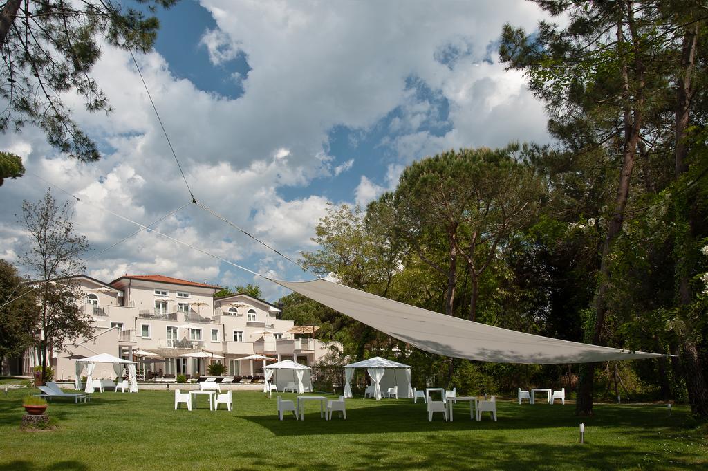 Hotel Stella Della Versilia Marina di Massa Exterior foto